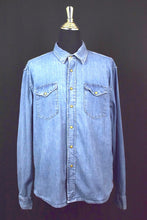 Load image into Gallery viewer, Wrangler Brand Denim Shirt
