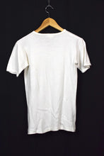 Load image into Gallery viewer, 80s/90s London Buckingham Palace Print T-shirt
