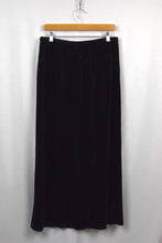 Load image into Gallery viewer, Mickey Mouse Velvet Skirt
