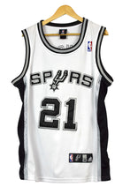 Load image into Gallery viewer, Tim Duncan San Antonio Spurs NBA Jersey
