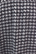 Load image into Gallery viewer, Abstract Print Shirt
