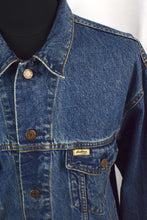 Load image into Gallery viewer, Levi Strauss Brand Denim Jacket
