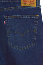 Load image into Gallery viewer, Levi Strauss Brand 505 Brand Jeans
