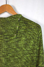 Load image into Gallery viewer, Green Knitted Top
