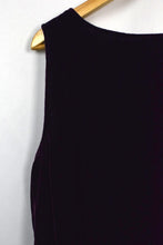 Load image into Gallery viewer, 90s Velour Singlet
