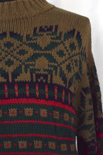Load image into Gallery viewer, Eddie Bauer Brand Knitted Jumper
