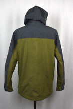 Load image into Gallery viewer, Mammut Brand Gore-tex Jacket
