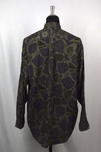 Load image into Gallery viewer, Abstract Print Shirt
