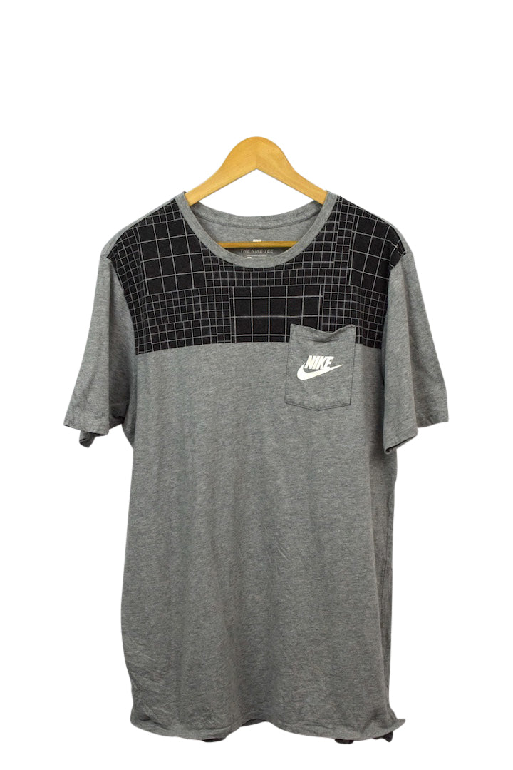 Grey Nike T-shirt