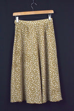Load image into Gallery viewer, Reworked Light brown skirt

