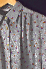 Load image into Gallery viewer, Paisley Print Blouse
