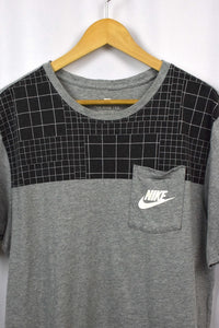 Grey Nike T-shirt