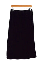 Load image into Gallery viewer, Lands End Brand Velour Skirt

