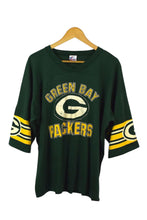 Load image into Gallery viewer, 80s/90s Green Bay Packers NFL T-shirt
