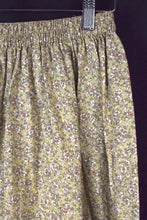 Load image into Gallery viewer, Reworked Floral Print Skirt
