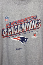 Load image into Gallery viewer, 2011 New England Patriots NFL T-shirt
