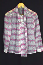 Load image into Gallery viewer, Floral Print Blouse
