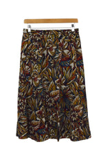 Load image into Gallery viewer, Floral Print Skirt
