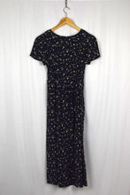 Load image into Gallery viewer, Floral Print Dress
