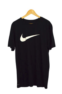 Nike Swoosh T-shirt