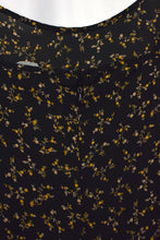 Load image into Gallery viewer, Floral Print Dress
