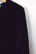 Load image into Gallery viewer, Black Velvet Dress
