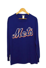 Load image into Gallery viewer, 2004 New York Mets MLB Long Sleeve T-shirt
