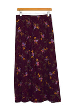 Load image into Gallery viewer, Maroon Floral Print Skirt

