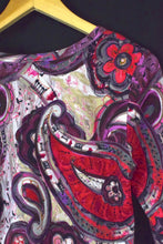 Load image into Gallery viewer, Abstract Paisley Print Top

