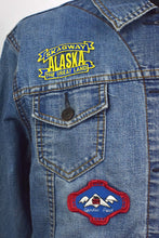 Load image into Gallery viewer, Levi&#39;s Brand Denim Jacket With Patches

