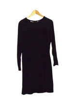 Load image into Gallery viewer, Velvet Dress
