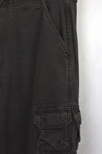 Load image into Gallery viewer, Wrangler Brand Cargo Pants
