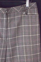 Load image into Gallery viewer, Ladies Crocodile Brand Pants
