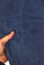 Load image into Gallery viewer, Levi Strauss 505 Brand Jeans
