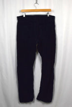 Load image into Gallery viewer, Tommy Hilfiger Brand Corduroy Pants
