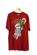 Load image into Gallery viewer, 80s/90s Christmas Cat T-shirt
