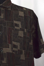 Load image into Gallery viewer, Abstract Shape Print Shirt
