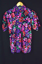 Load image into Gallery viewer, Gitano Brand Floral Print Top
