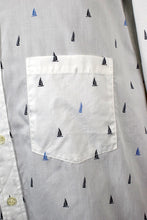 Load image into Gallery viewer, Sail Boat Print Shirt

