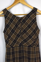 Load image into Gallery viewer, Checkered Print Dress

