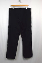 Load image into Gallery viewer, Wrangler Brand Cargo Pants
