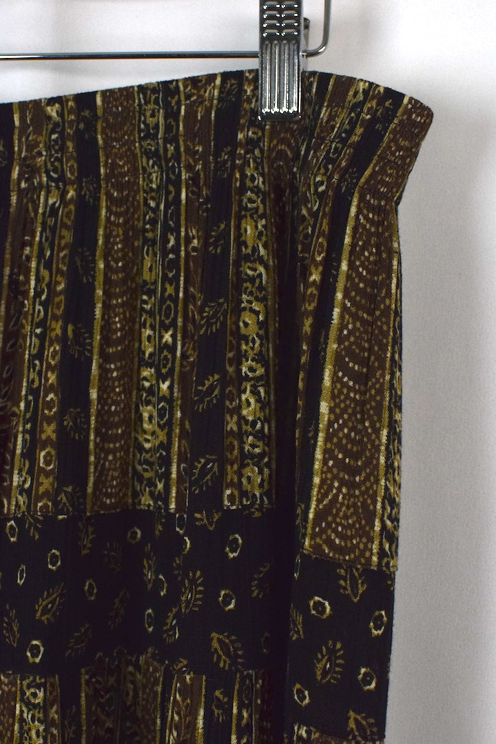 Abstract Print Skirt