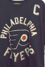 Load image into Gallery viewer, 2012 Eric Lindros Philadelphia Flyers NHL T-shirt
