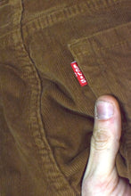 Load image into Gallery viewer, Levi Strauss Brand Corduroy Pants
