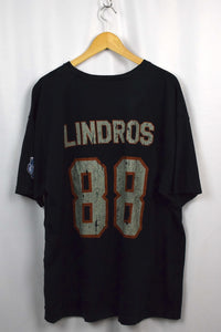 2012 Eric Lindros Philadelphia Flyers NHL T-shirt