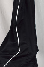 Load image into Gallery viewer, Black Nike Brand Basketball Shorts
