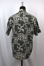 Load image into Gallery viewer, Manhattan Brand Abtract Print Silk Shirt
