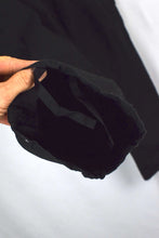 Load image into Gallery viewer, Black Cargo Pants
