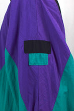 Load image into Gallery viewer, 10 Sports Classic Brand Spray Jacket
