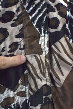 Load image into Gallery viewer, Animal Print Spray Jacket
